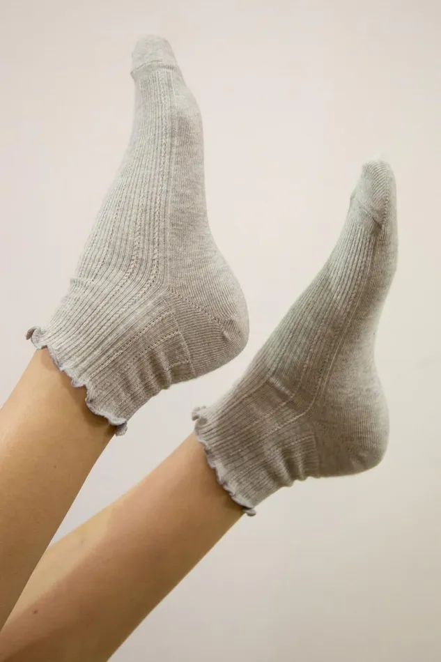 Accessories Ruffle Ribbed Socks Brandy Melville SOCKS