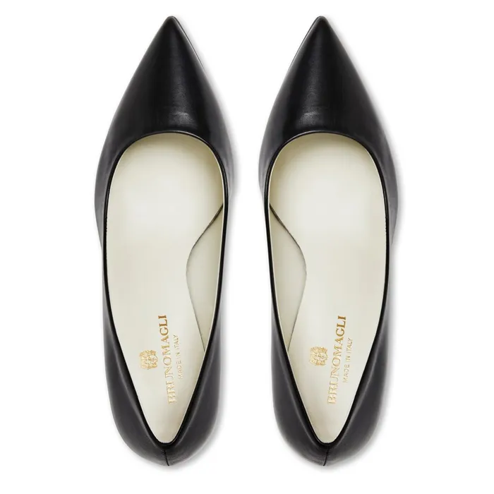 Bruno Magli Telma Leather PointedToe Pump 8211 Black Women Pumps