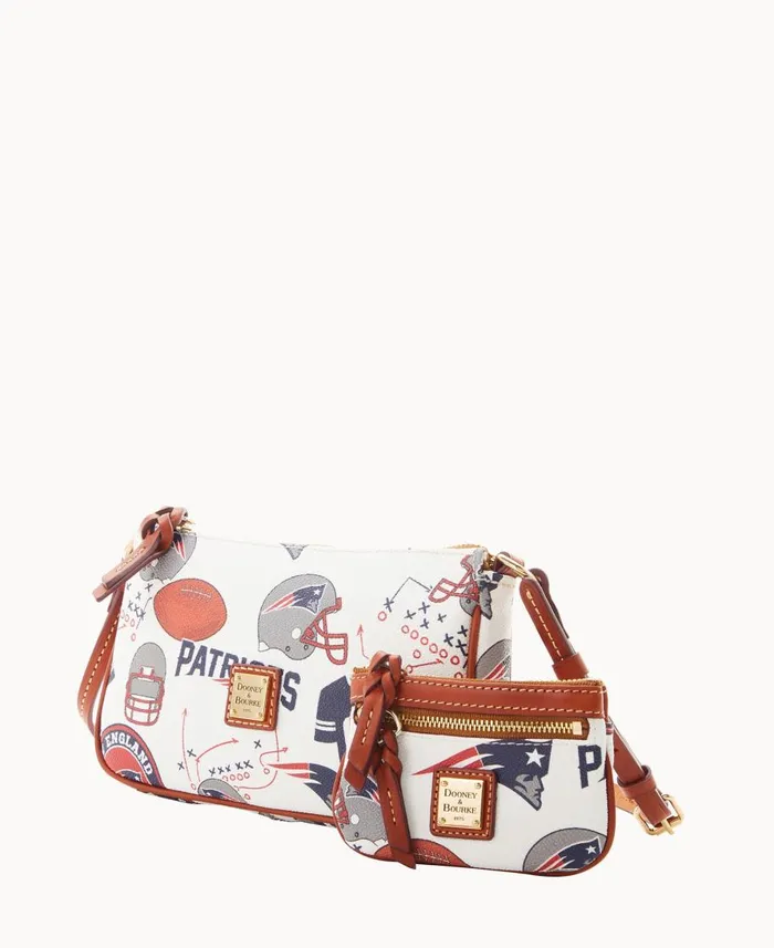 Dooney and Bourke Crossbodies NFL Patriots Lexi Crossbody Sm Coin Case Patriots 8211 WomenMen Dooney and Bourke Crossbodies NFL Patriots Lexi Crossbody Sm Coin Case Patriots 8211 WomenMen