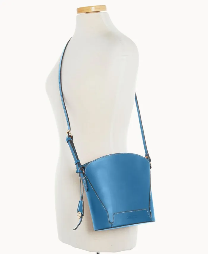 Dooney and Bourke Shoulder Bags Alto Franca Jeans 8211 WomenMen