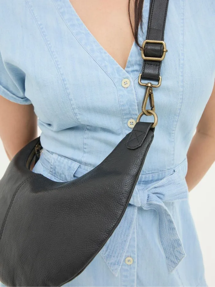 Fat Face Bags and Purses Harlow Black Sling Bag 8211 Women