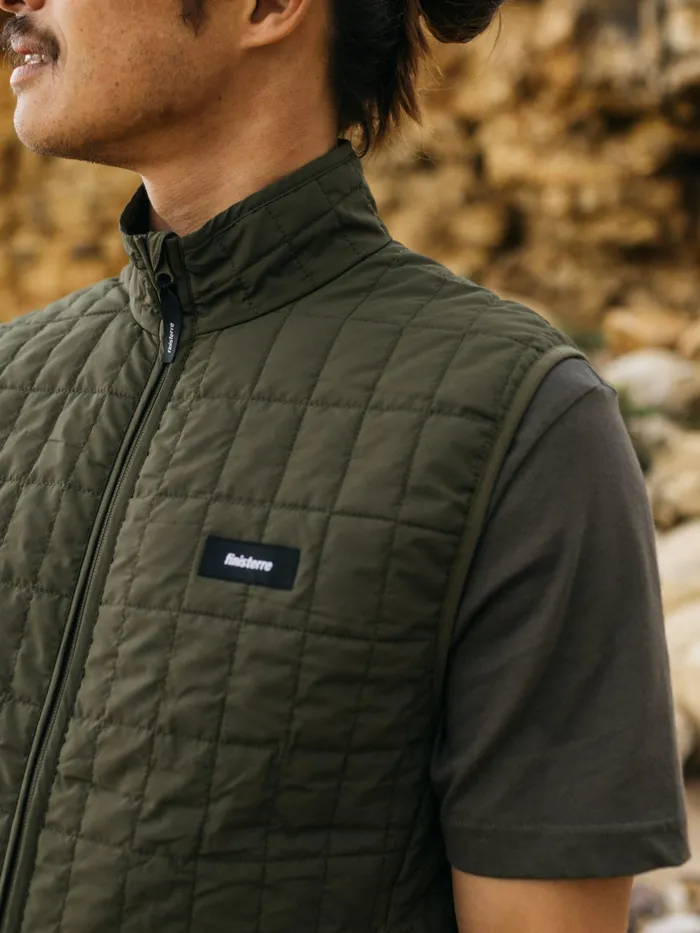 Finisterre Jackets and Coats Men Firecrest Insulated Vest Olive