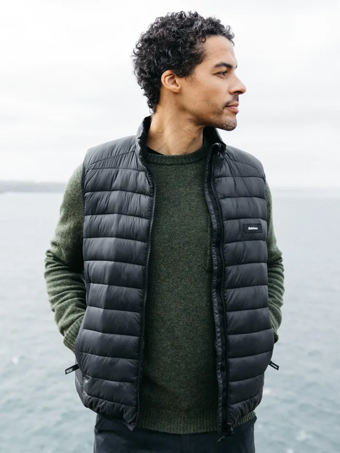 Finisterre Jackets and Coats Men Nimbus Insulated Vest Black