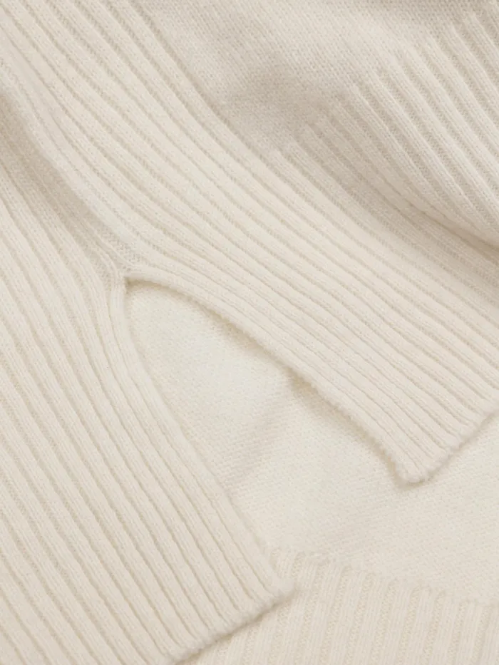 Finisterre Knitwear Women Cavan Ribbed Knit Sweater Ecru