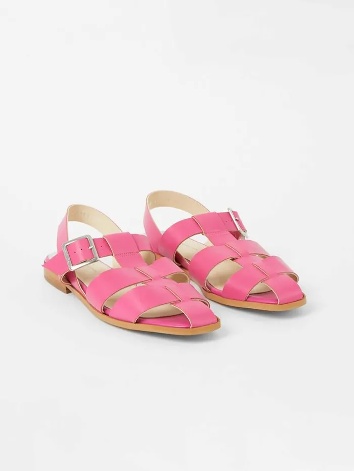 French Connection SW X Luisa Fisherman Caged Sandals Fuchsia Women Shoes