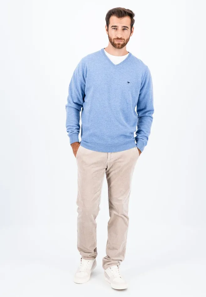 FYNCHHATTON Basic Sweater Made Of Wool With A Vneckline Cloud Bluenew Dijonnavywinter Whitehazel Men Sweater