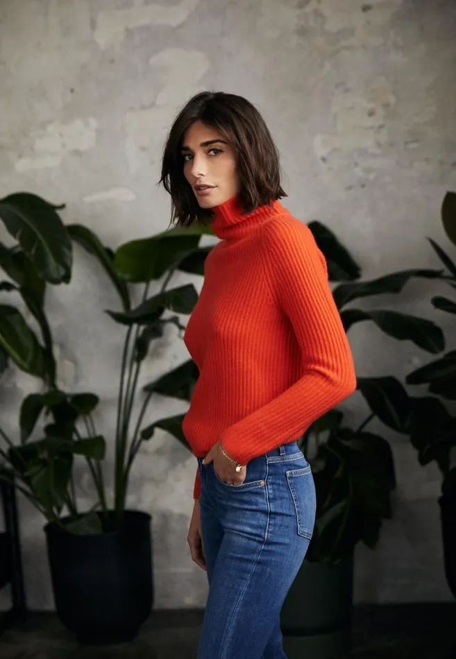 FYNCHHATTON Cashmere Turtleneck Sweater Blackmystic Purplecamelsilver Graynavyhot Gingersweet Berry Women Sweater FYNCHHATTON Cashmere Turtleneck Sweater Blackmystic Purplecamelsilver Graynavyhot Gingersweet Berry Women Sweater