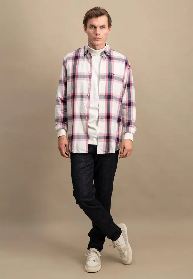 FYNCHHATTON Checked Shirt With Buttondown Collar Navypale Blush Men Shirts