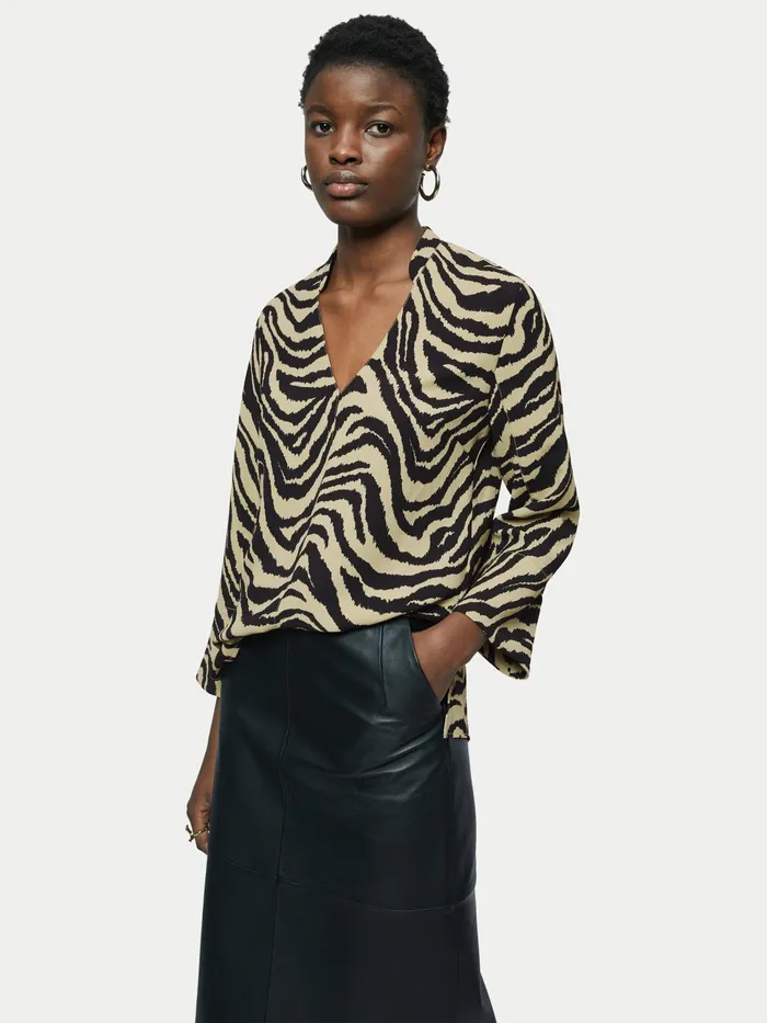 Jigsaw Tops Women Zebra Ikat Tunic Top Green