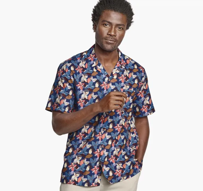 Johnston and Murphy Camp Shirt Navy Abstract Floral Men ShortSleeve Shirts Johnston and Murphy Camp Shirt Navy Abstract Floral Men ShortSleeve Shirts