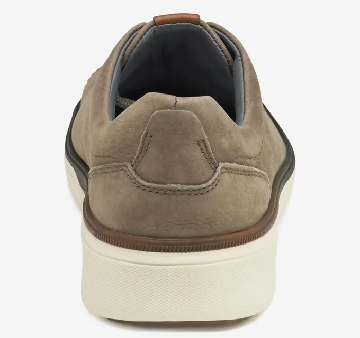 Johnston and Murphy XC4 Foust LacetoToe Brown Nubuck Men Sneakers Johnston and Murphy XC4 Foust LacetoToe Brown Nubuck Men Sneakers