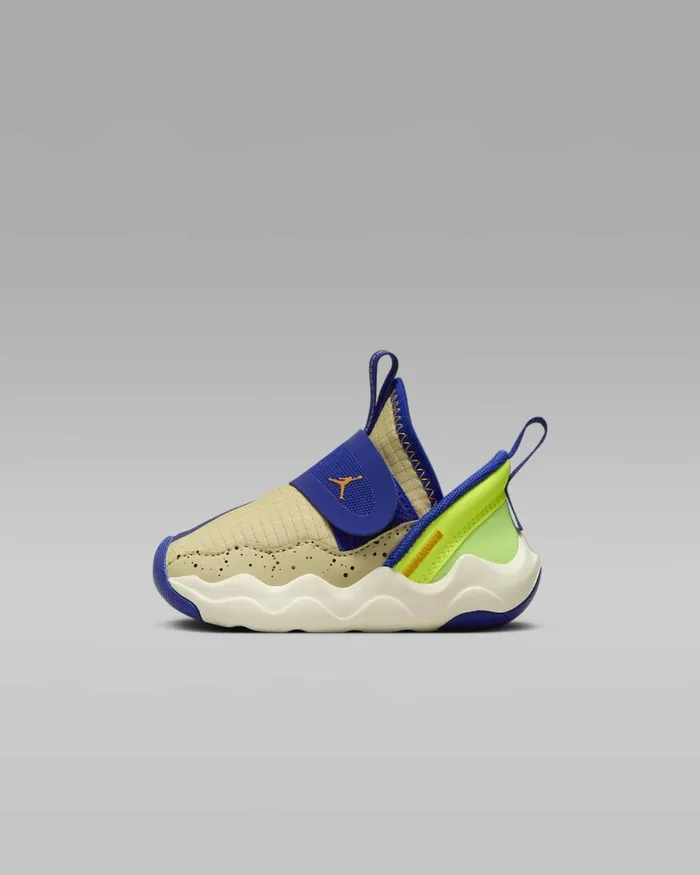 Kids Nike Jordan Jordan 237 SE Team Goldradiant Bluevoltvivid Orange