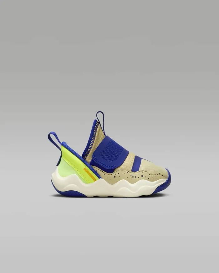 Kids Nike Jordan Jordan 237 SE Team Goldradiant Bluevoltvivid Orange