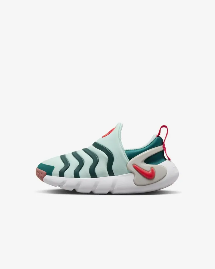 Kids Nike Younger Kids 3 8211 7 Years Dynamo Go Jade Icegeode Tealred Stardustsiren Red
