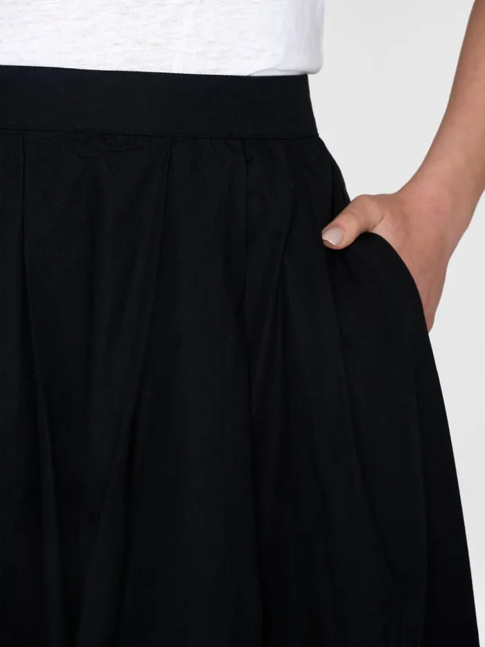 KnowledgeCotton Apparel Dresses And Skirts Poplin Pleated Midlength Skirt Black Jet 8211 Women
