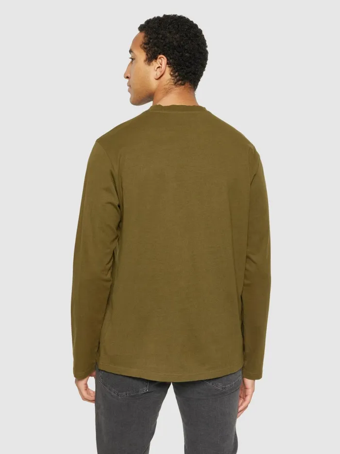 KnowledgeCotton Apparel Long Sleeves Badge Long Sleeve Item Colour 8211 Men KnowledgeCotton Apparel Long Sleeves Badge Long Sleeve Item Colour 8211 Men