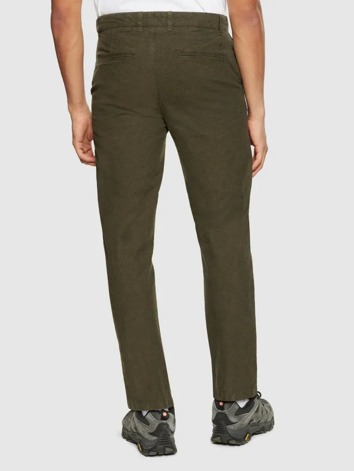 KnowledgeCotton Apparel Pants CHUCK Regular Flannel Chino Pants Dark Olive 8211 Men KnowledgeCotton Apparel Pants CHUCK Regular Flannel Chino Pants Dark Olive 8211 Men