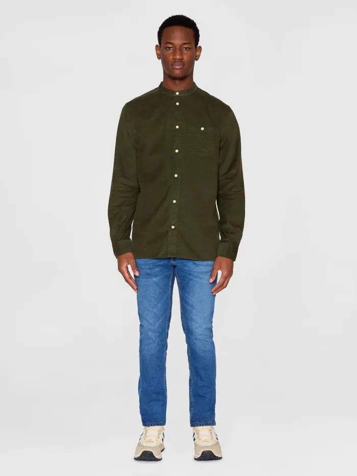 KnowledgeCotton Apparel Shirts Regular Fit Corduroy Strand Collar Shirt Forrest Night 8211 Men KnowledgeCotton Apparel Shirts Regular Fit Corduroy Strand Collar Shirt Forrest Night 8211 Men