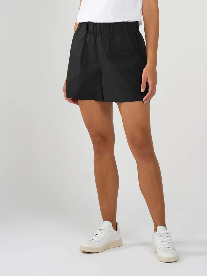 KnowledgeCotton Apparel Shorts Poplin Elastic Waist Shorts Black Jet 8211 Women KnowledgeCotton Apparel Shorts Poplin Elastic Waist Shorts Black Jet 8211 Women