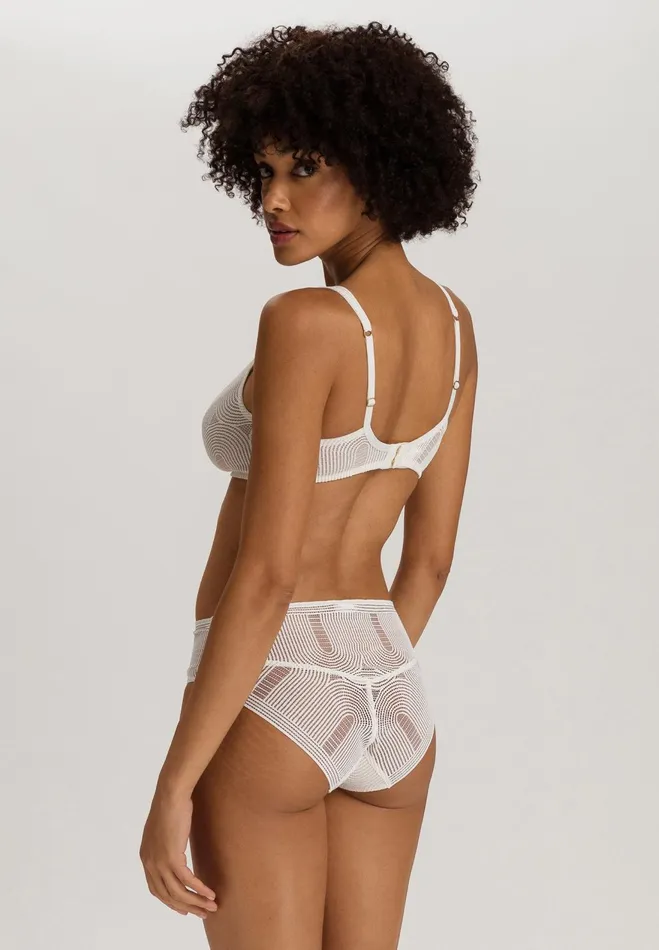 Lace Soft Cup Bra Sunny Cream Women HANRO Wireless Bras