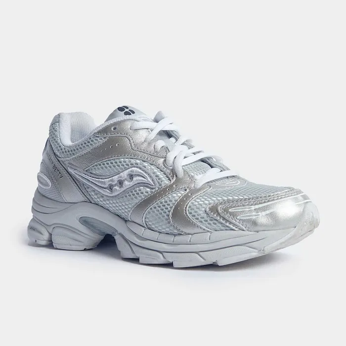Lifestyle Saucony MenWomen Sweaty Betty X Saucony ProGrid Triumph 4 Silver White