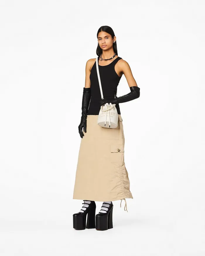 Marc Jacobs Crossbody Bags The Leather Bucket Bag Cottonsilver 8211 Women