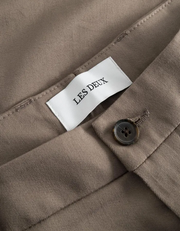 Men Como Reg Cotton Suit Pants 8211 Walnut Les Deux Pants