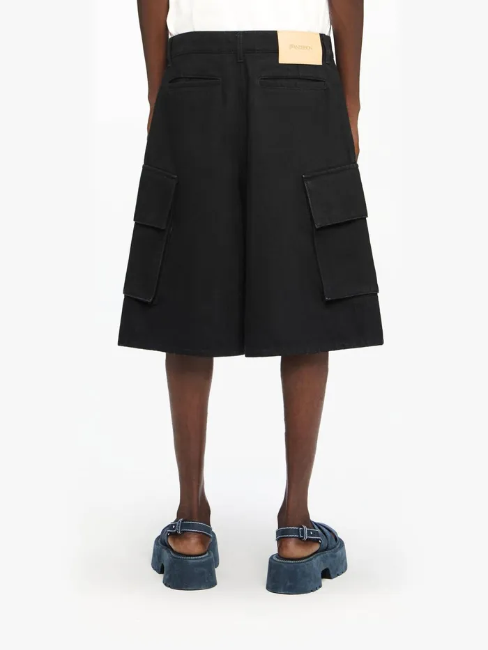 Men Denim JW Anderson CARGO DENIM SHORTS Black Men Denim JW Anderson CARGO DENIM SHORTS Black