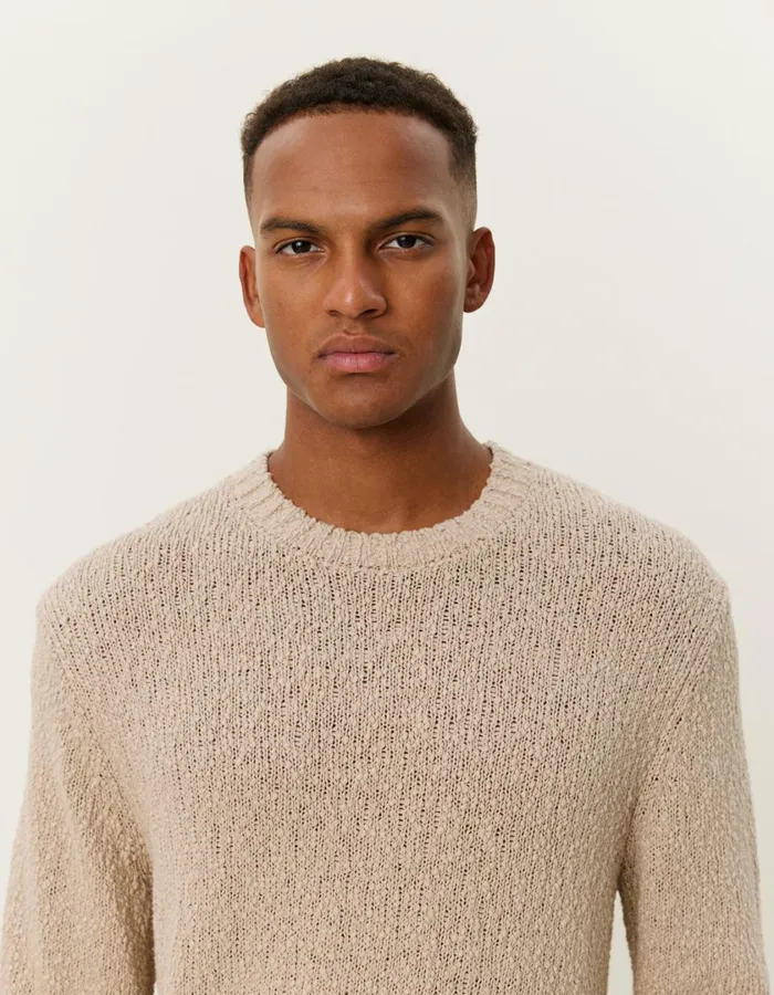Men Errol Cotton Roundneck 8211 Light Desert Sand Les Deux Knitwear
