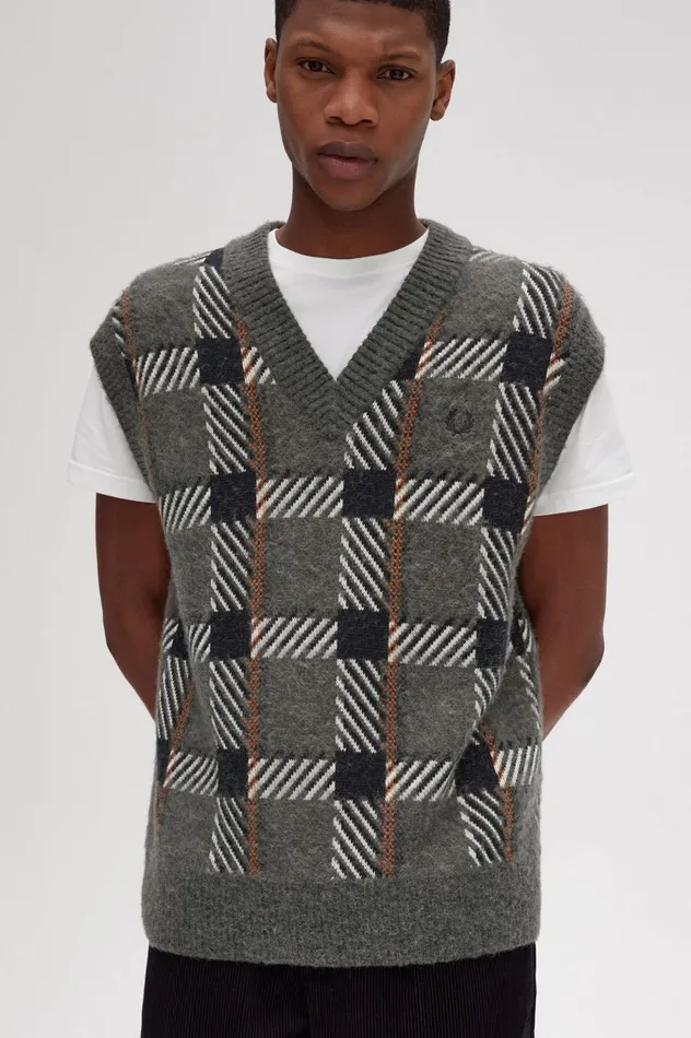 Men Glitch Tartan Knitted Tank Field Green Fred Perry Knitwear