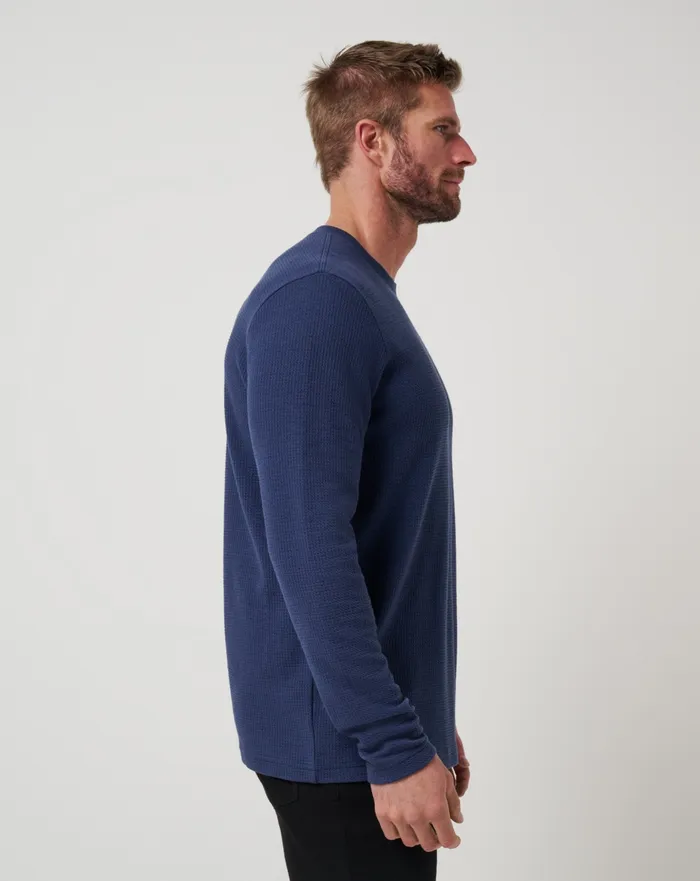 Men Hoodies and Sweatshirts TravisMathew CLOUD WAFFLE CREW Mood Indigo