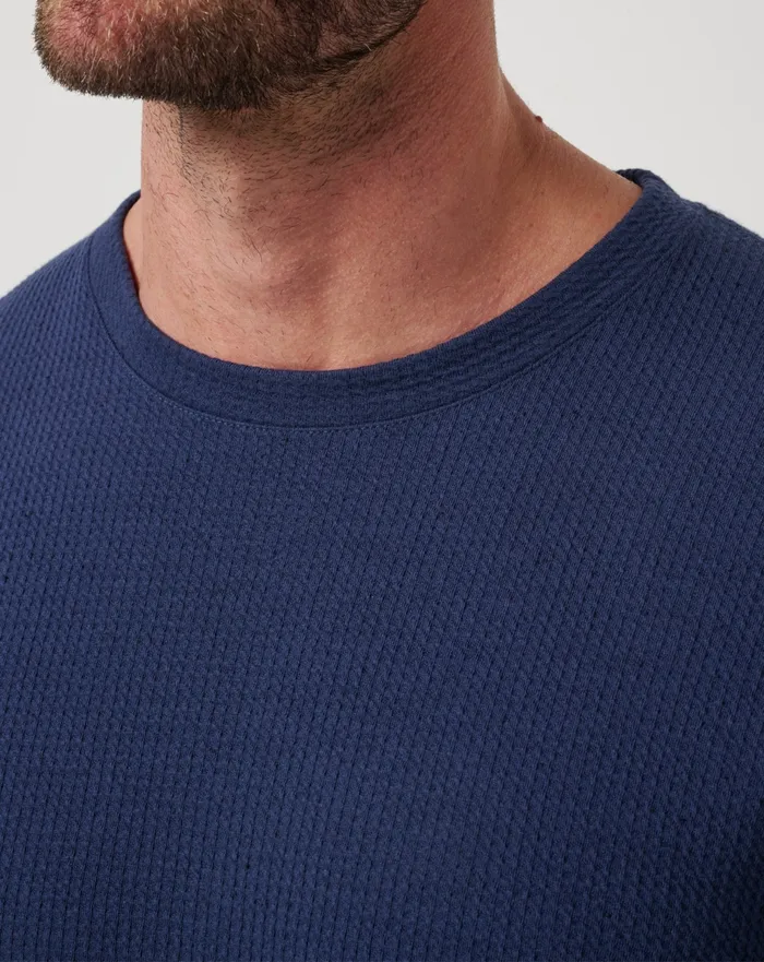 Men Hoodies and Sweatshirts TravisMathew CLOUD WAFFLE CREW Mood Indigo