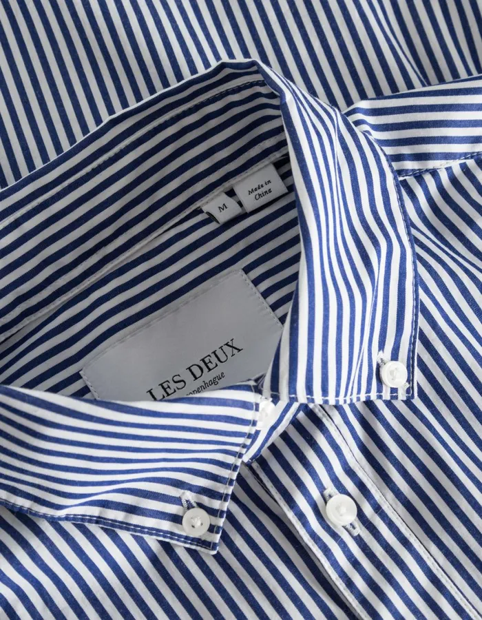 Men Kent Poplin Shirt 8211 WhiteSurf Blue Les Deux ShirtsOvershirts