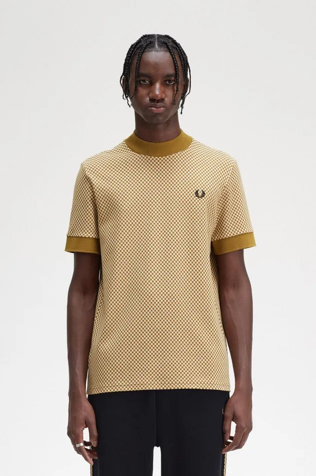 Men Micro Chequerboard TShirt Oatmealdark Caramel Fred Perry TShirts