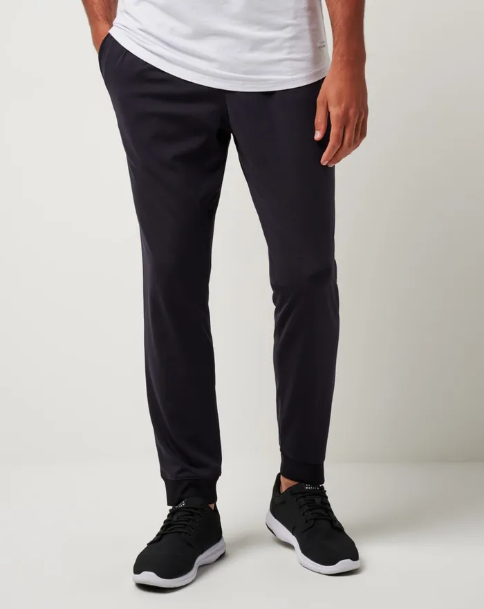 Men Pants TravisMathew CLOUD TRACK PANT Black