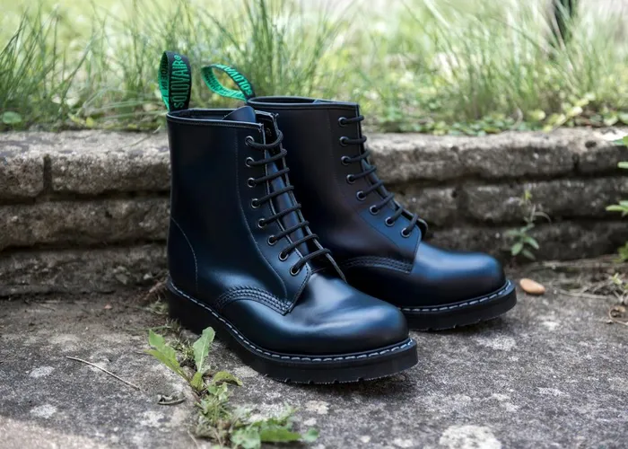 Men Solovair Derby Boots Navy HiShine 8 Eye Derby Boot
