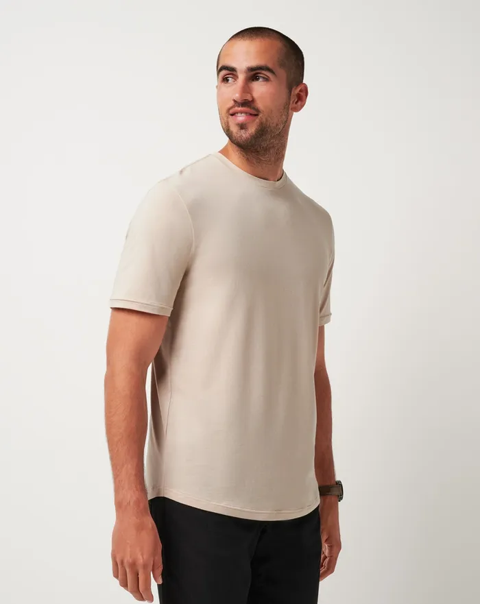 Men Tees TravisMathew CLOUD CREW TEE Italian Sand