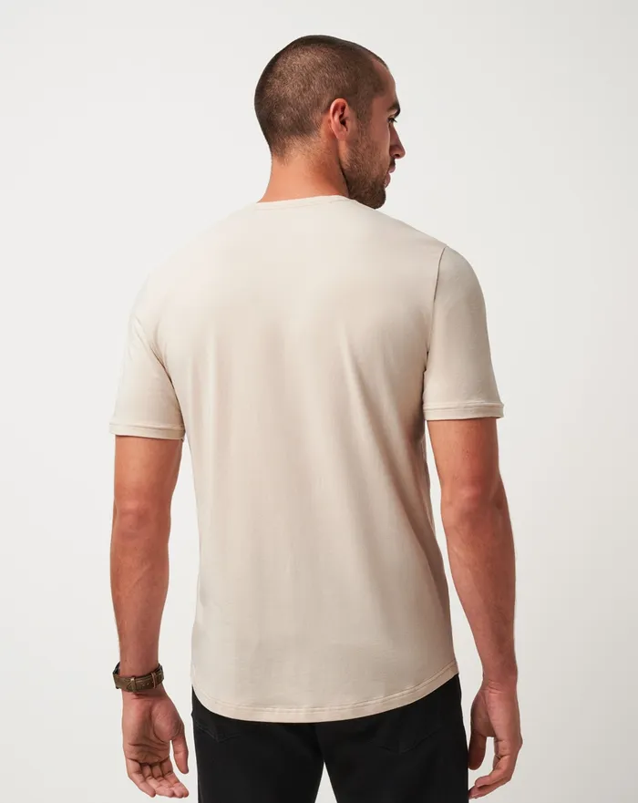 Men Tees TravisMathew CLOUD CREW TEE Italian Sand