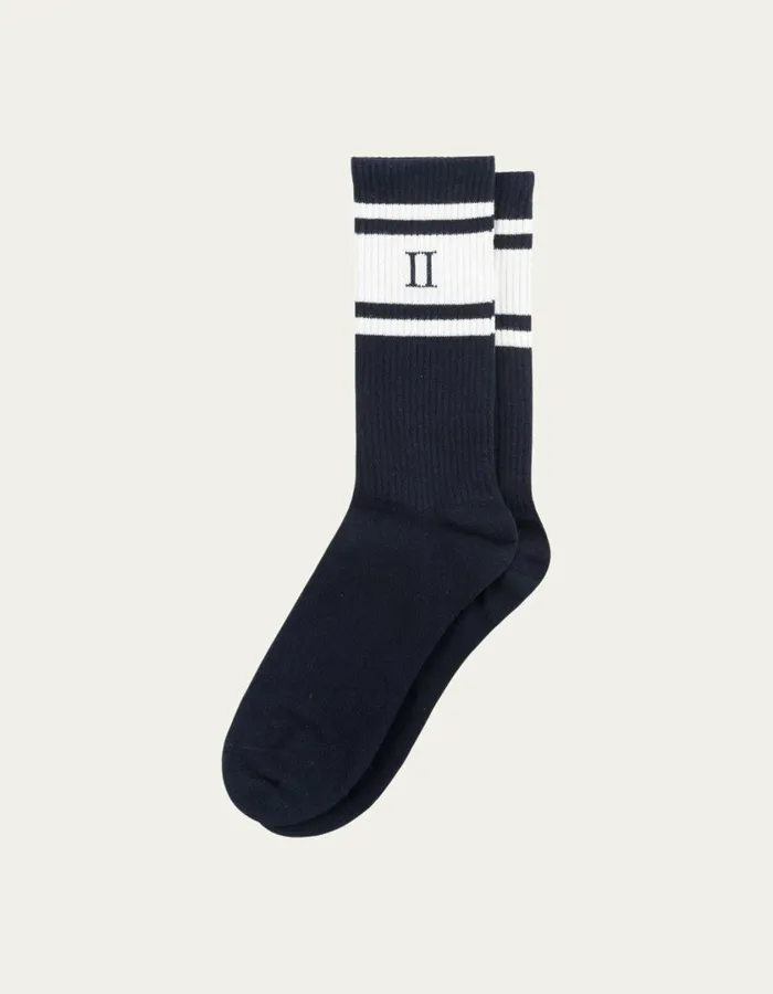 Men William Stripe 2Pack Socks 8211 Dark NavyOff White Les Deux Underwear
