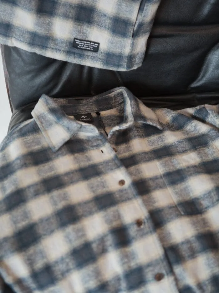 Mens Barrio Flannel Shirt Petrol Thrills Shirts