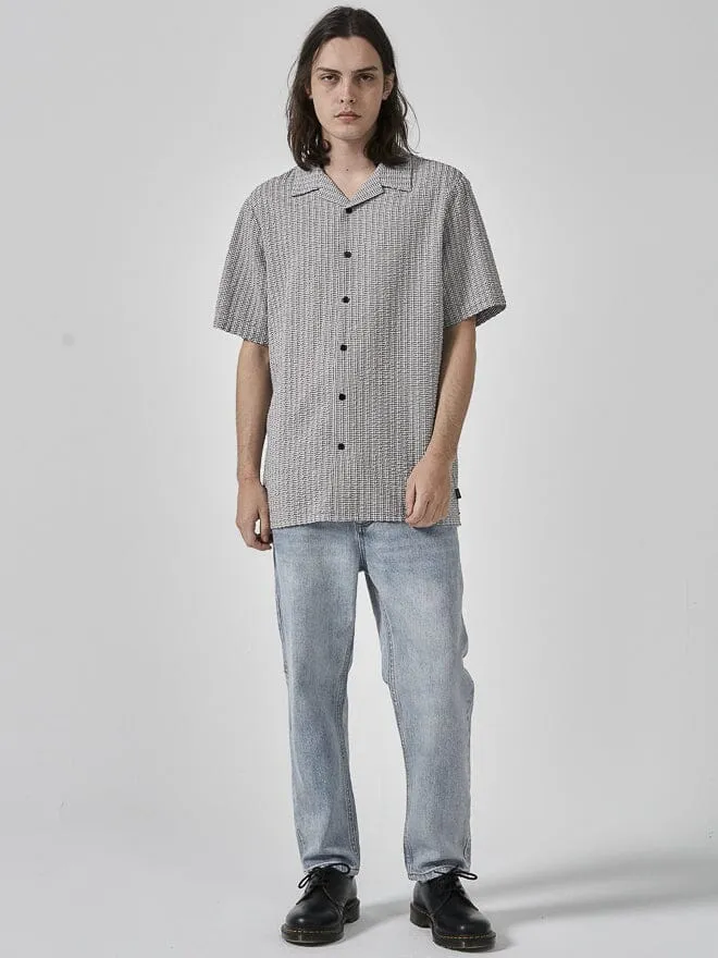 Mens Paradise Code Bowling Shirt Dirty White Thrills Shirts