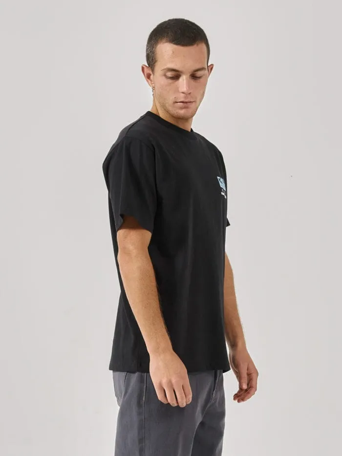 Mens Services Merch Fit Tee Black Thrills Tees and Tank Tops