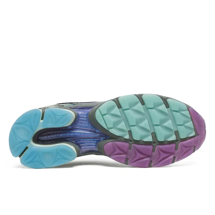 ProGrid Triumph 4 Winter Solstice Navy Holographic MenWomen Lifestyle Saucony