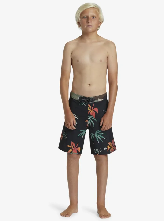 Quiksilver 816 Highline Arch 17034 Boardshorts Black Boys Boardshorts Quiksilver 816 Highline Arch 17034 Boardshorts Black Boys Boardshorts