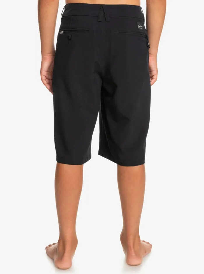 Quiksilver 816 Union Amphibian 19034 Hybrid Shorts Black Boys Shorts Quiksilver 816 Union Amphibian 19034 Hybrid Shorts Black Boys Shorts