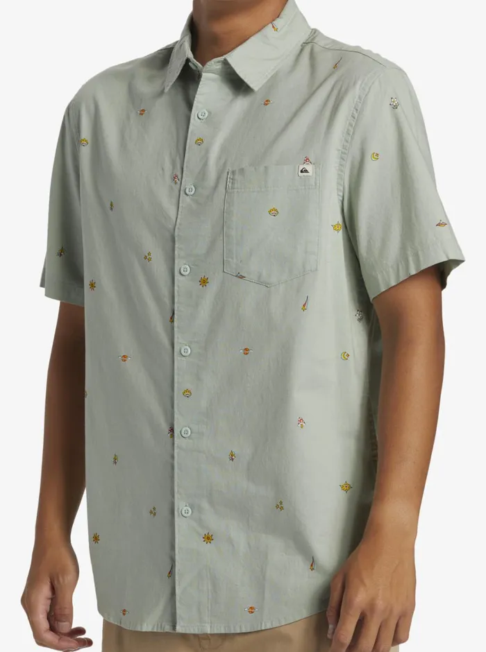Quiksilver Apero Classic Short Sleeve Woven Shirt Cloud Blue Aop Mix Bag Ss Mens Shirts and Polos Quiksilver Apero Classic Short Sleeve Woven Shirt Cloud Blue Aop Mix Bag Ss Mens Shirts and Polos
