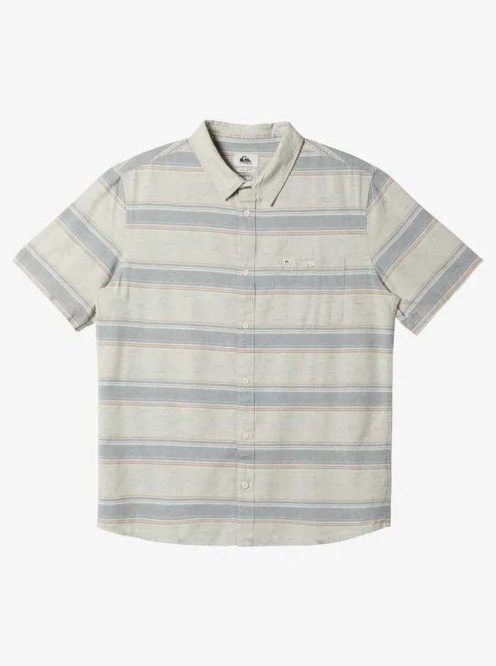 Quiksilver Cali Sunrise Short Sleeve Shirt Plaza Taupe Cali Mens Shirts and Polos Quiksilver Cali Sunrise Short Sleeve Shirt Plaza Taupe Cali Mens Shirts and Polos