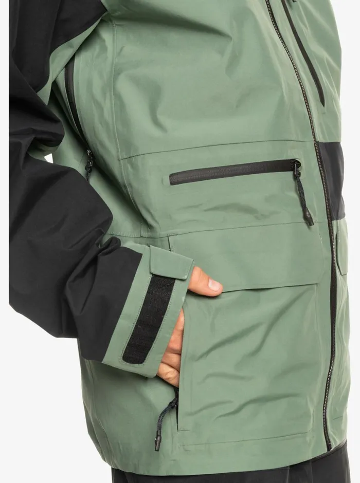 Quiksilver Highline Pro Sammy Carlson 3L GORETEX Technical Snow Jacket Laurel Wreath Mens Snow Jackets Quiksilver Highline Pro Sammy Carlson 3L GORETEX Technical Snow Jacket Laurel Wreath Mens Snow Jackets