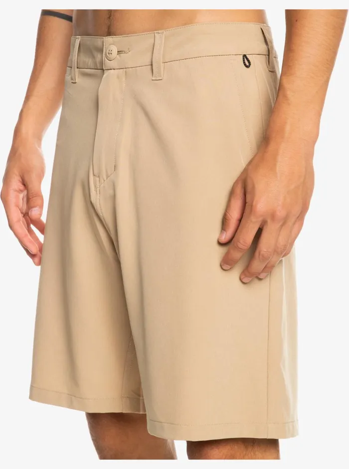 Quiksilver Ocean Union Amphibian 20034 Hybrid Shorts Plage Mens Shorts and Amphibians Quiksilver Ocean Union Amphibian 20034 Hybrid Shorts Plage Mens Shorts and Amphibians
