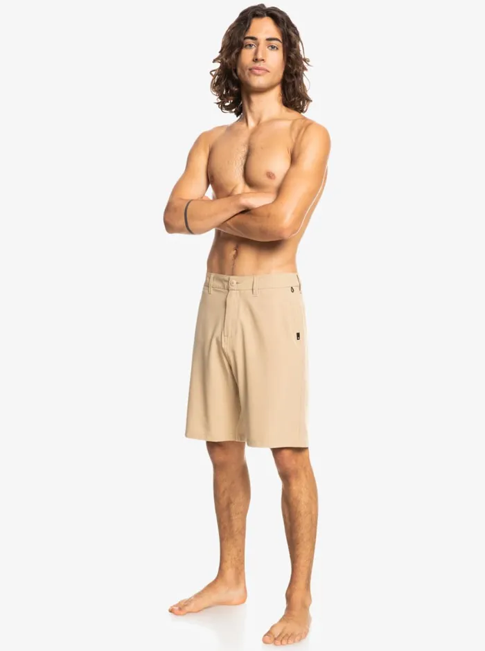 Quiksilver Ocean Union Amphibian 20034 Hybrid Shorts Plage Mens Shorts and Amphibians Quiksilver Ocean Union Amphibian 20034 Hybrid Shorts Plage Mens Shorts and Amphibians